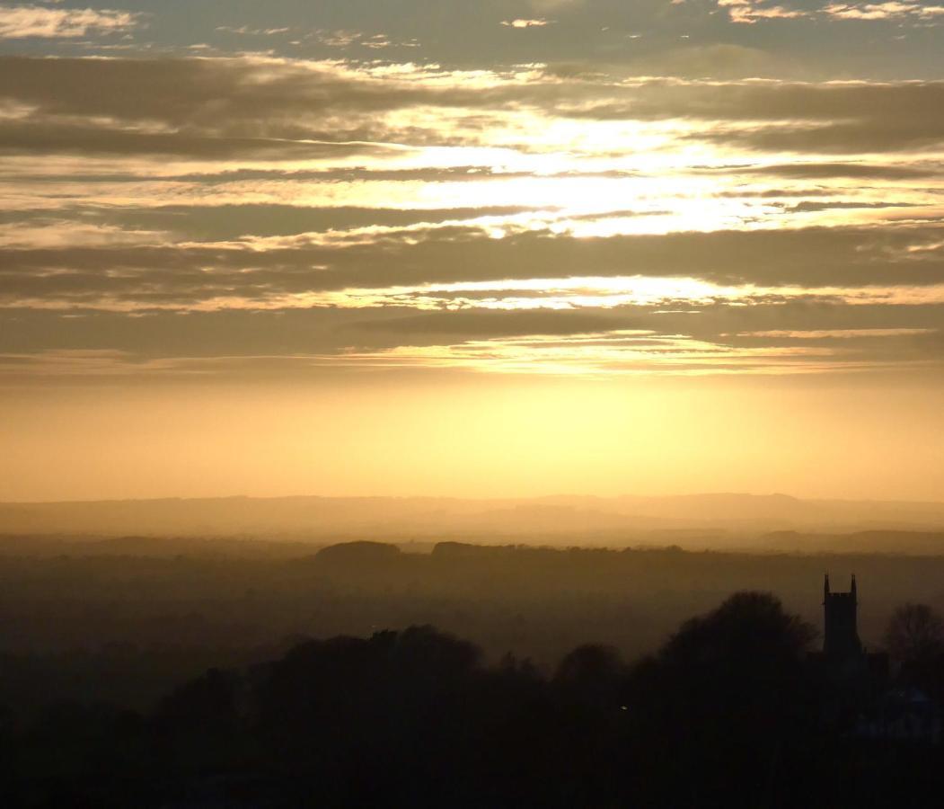 Appartamento In The Centre Of Shaftesbury Esterno foto